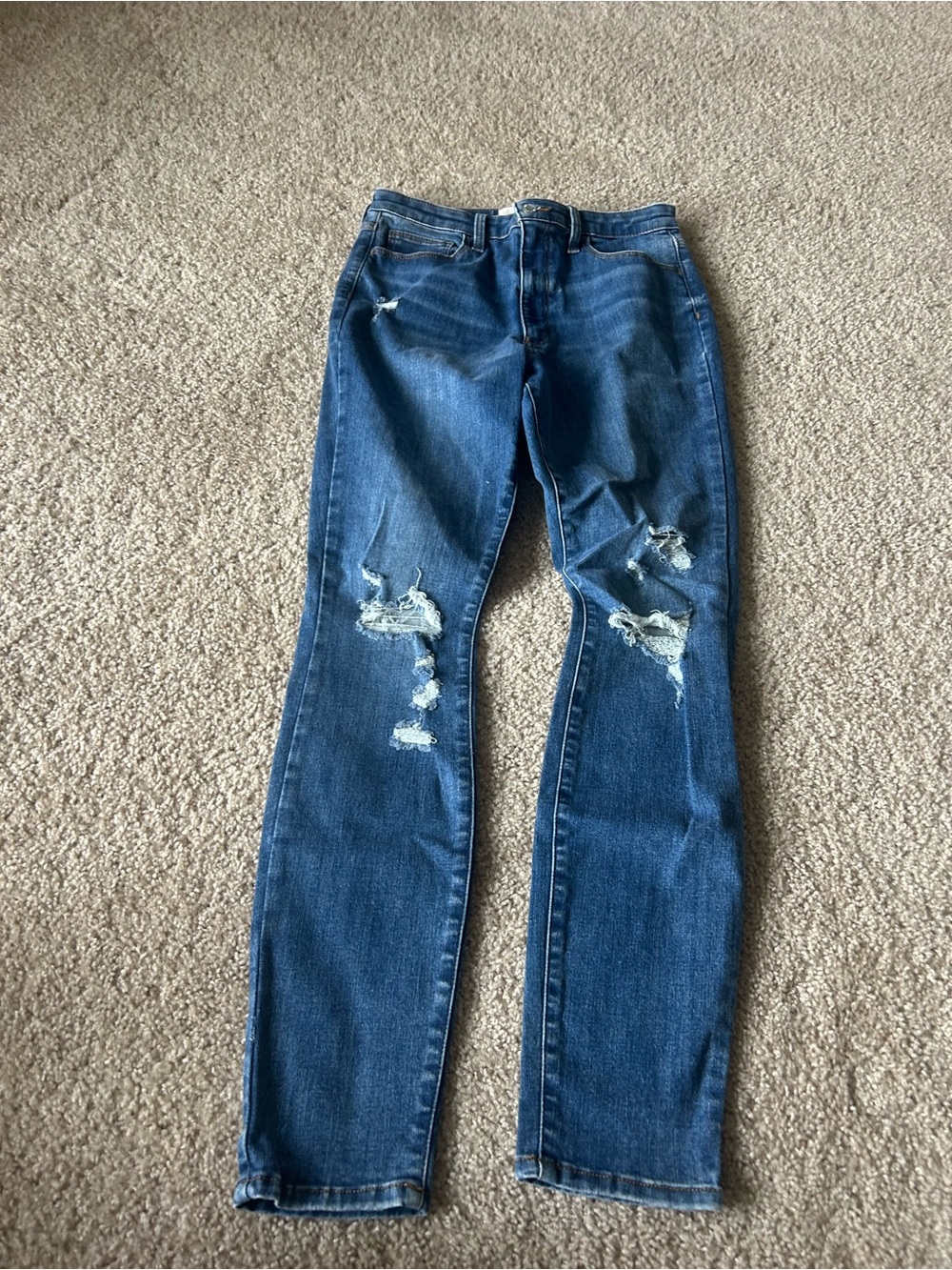 Universal Thread Women's Distressed Skinny Jeans - Blue